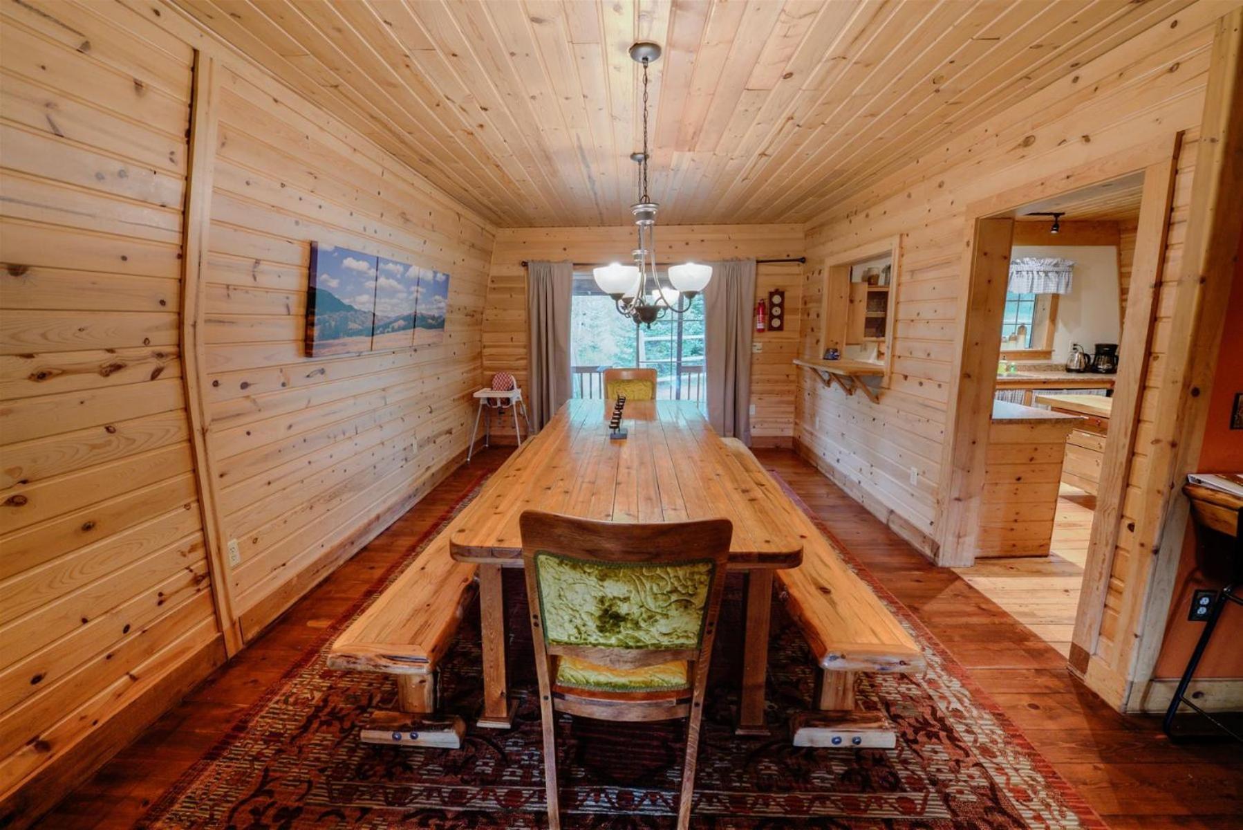 Holiday home Forest Edge Retreat West Yellowstone