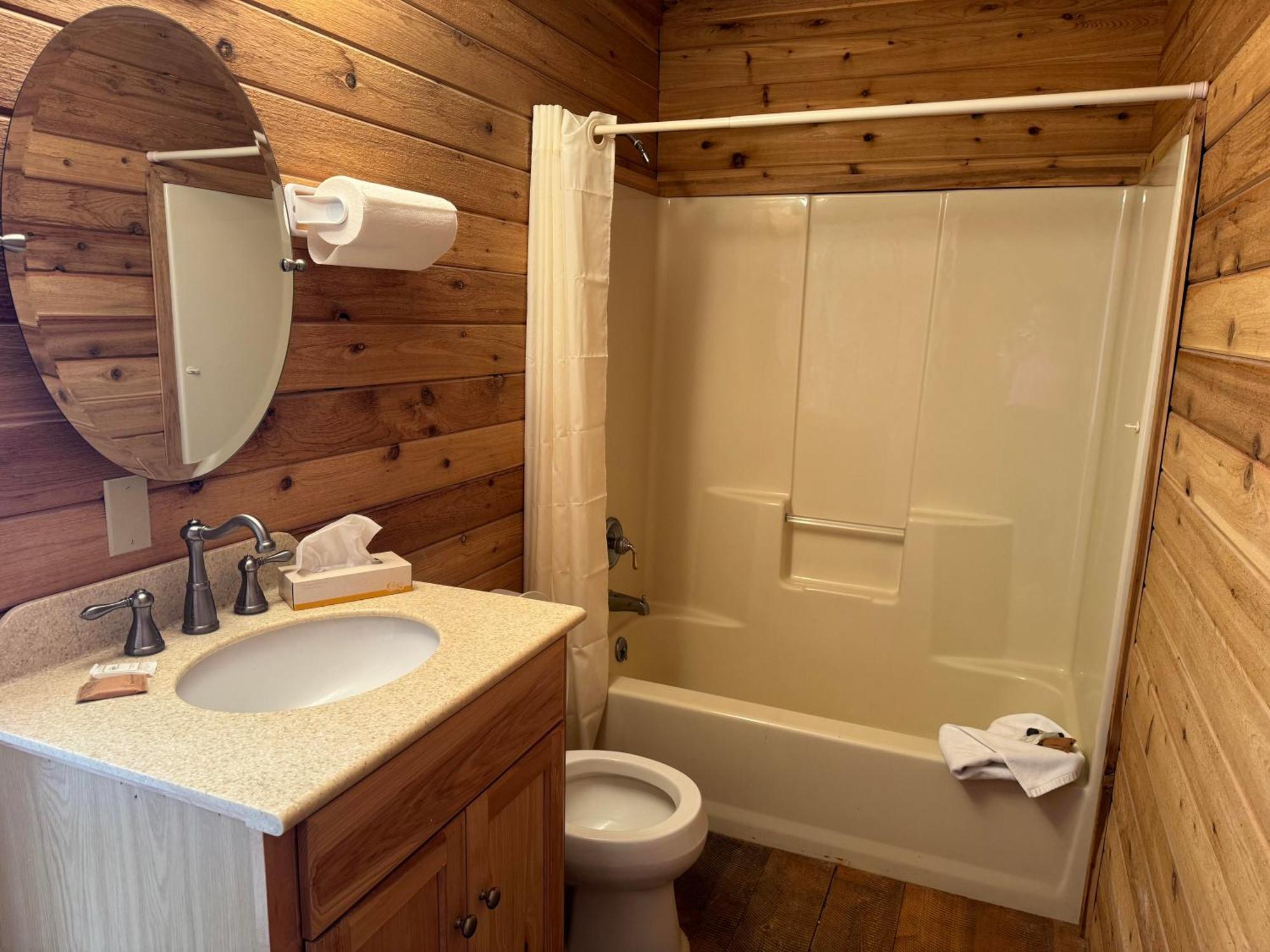 Wagon Wheel Hotel