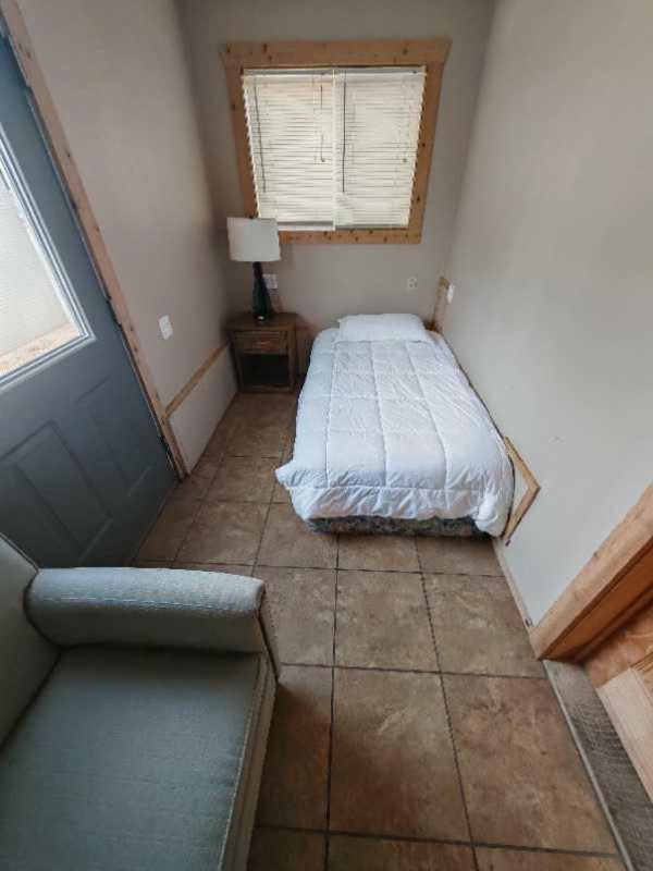 Hotel Wagon Wheel 3*