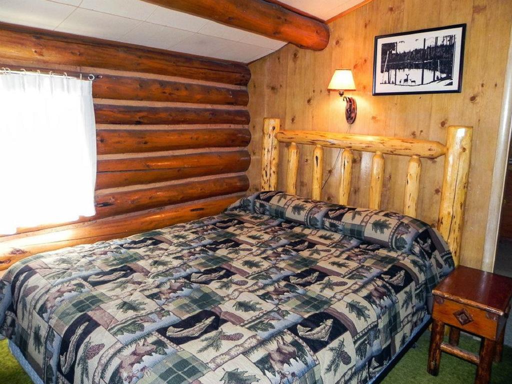 Sleepy Hollow Motel 2*