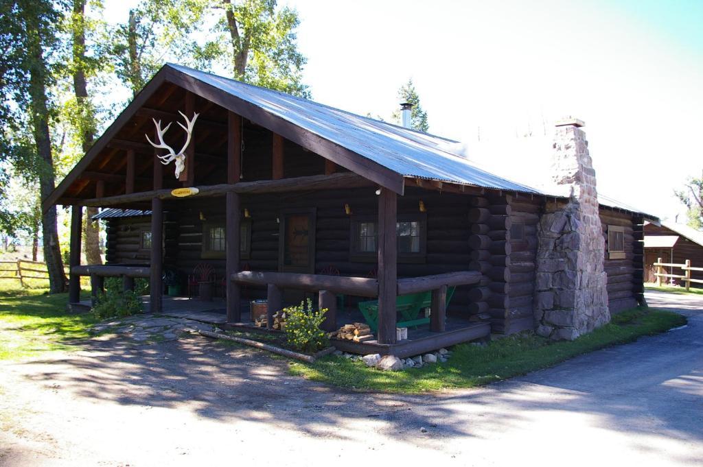 Resort Parade Rest Ranch