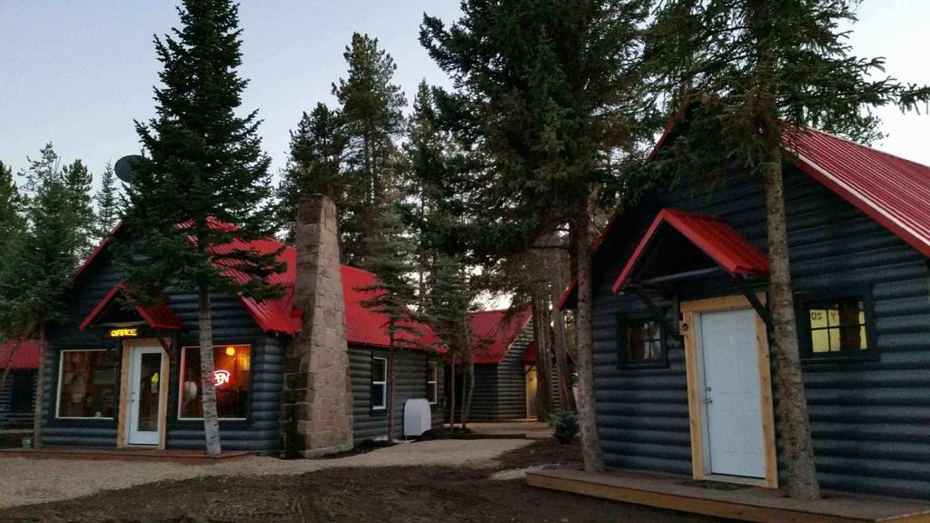 Lodge Yellowstone And Rv
