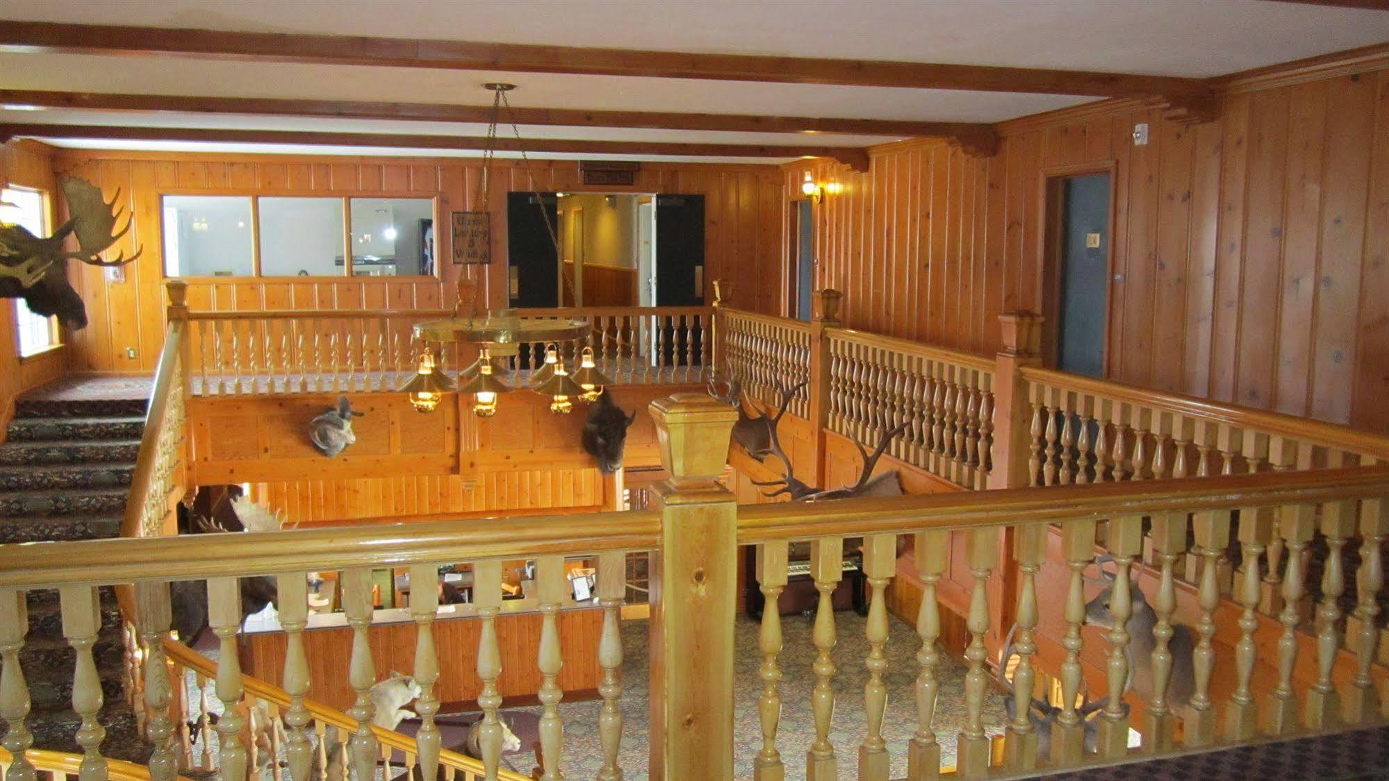 Inn Stage Coach