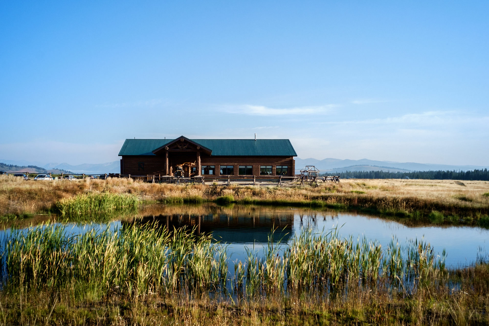 Lodge Bar N Ranch