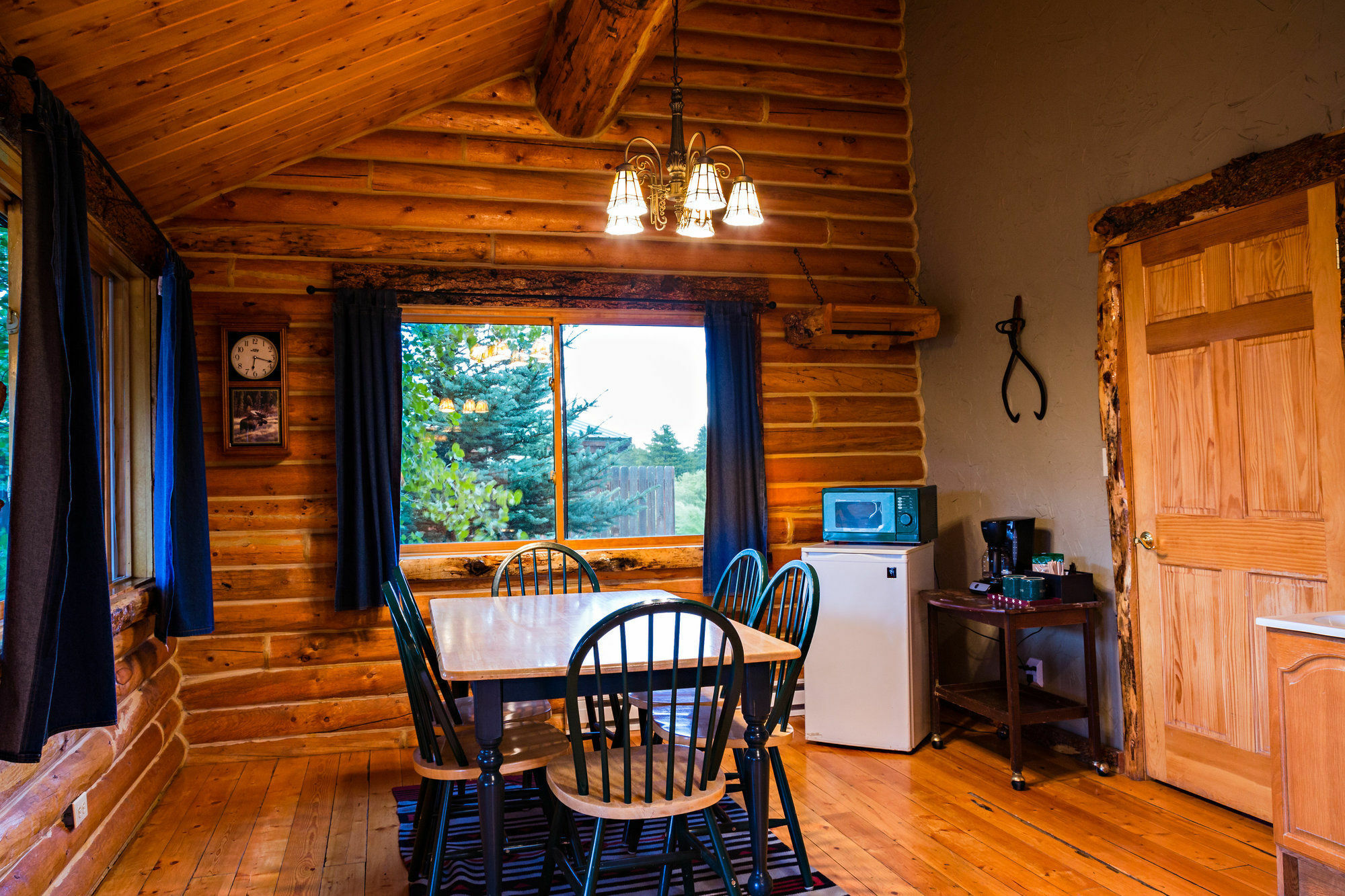 Bar N Ranch Lodge West Yellowstone