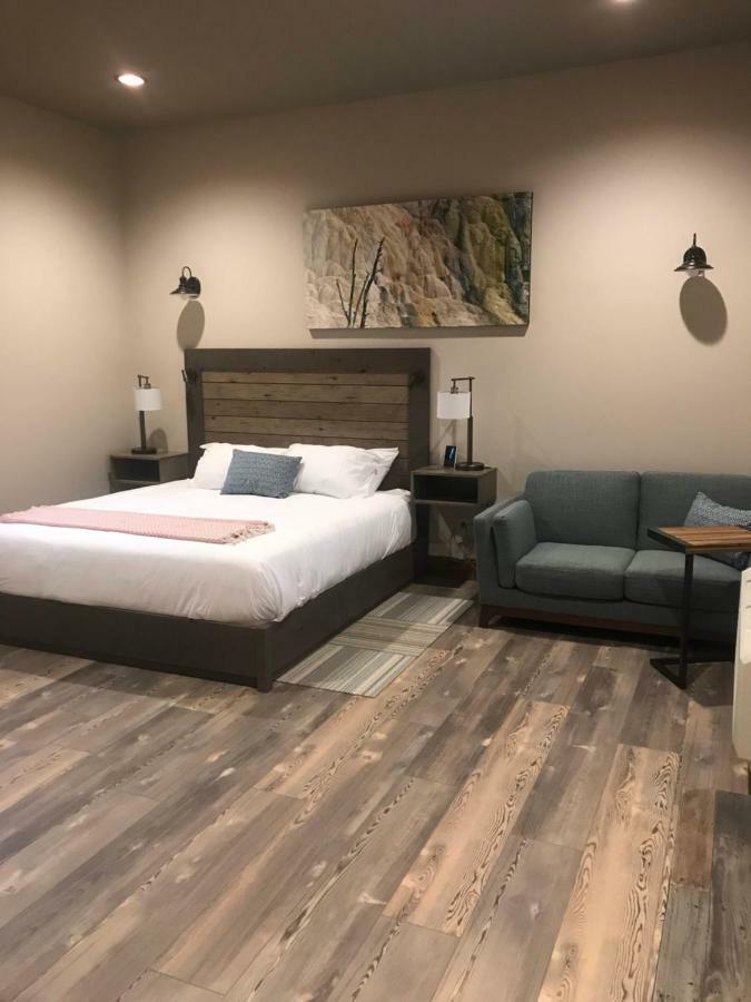 Inn Golden Stone 3*