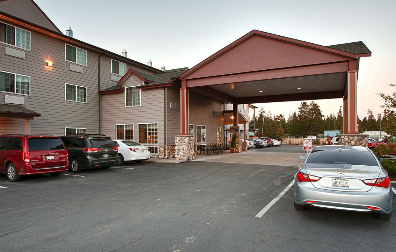 Western Desert Hotel